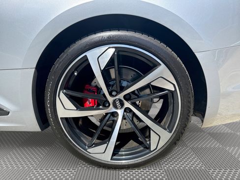 Used 2018 Audi RS 5 AWD/4WD image 29