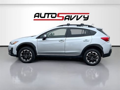 Used 2021 Subaru Crosstrek 2.0i Premium w/ Moonroof Package image 4