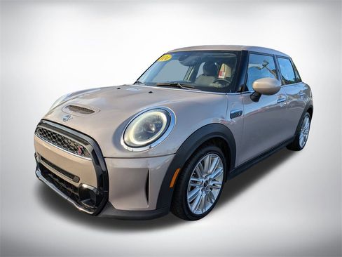 Used 2024 MINI Cooper S image 8