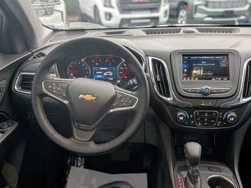 Certified 2024 Chevrolet Equinox LT image 17