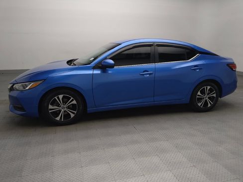 Used 2023 Nissan Sentra SV FWD image 2