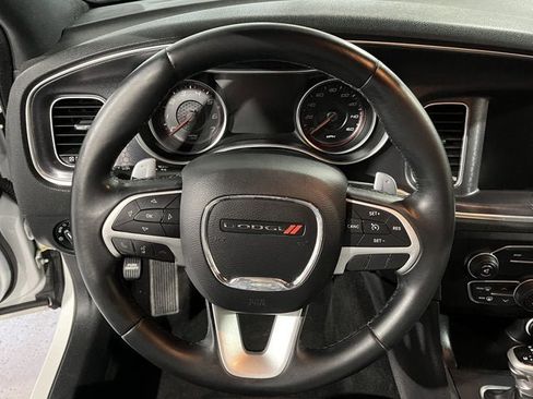 Used 2015 Dodge Charger R/T image 29