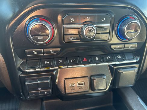 Used 2020 Chevrolet Silverado 1500 RST w/ All-Star Edition image 29