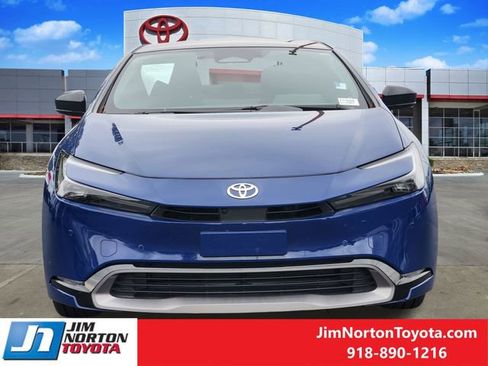 Used 2024 Toyota Prius Limited image 2
