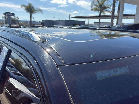 Used 2022 Jeep Grand Wagoneer Series III w/ Flexible Seating Group image 10