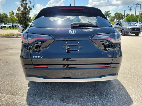 Used 2025 Honda HR-V EX-L image 5