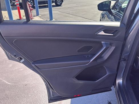 Used 2021 Volkswagen Tiguan SEL w/ 3rd Row Seat Package image 20