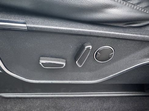 Used 2023 Ford F150 Lariat w/ Equipment Group 502A High image 27