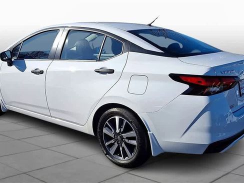 Used 2024 Nissan Versa S w/ S Plus Package image 6