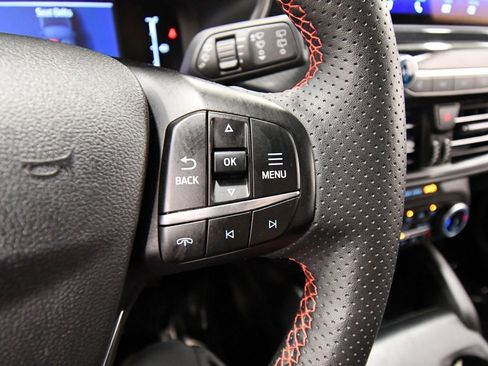 Used 2024 Ford Escape ST-Line Select AWD/4WD image 21