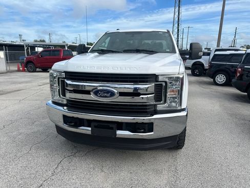 Used 2019 Ford F250 XLT AWD/4WD image 5