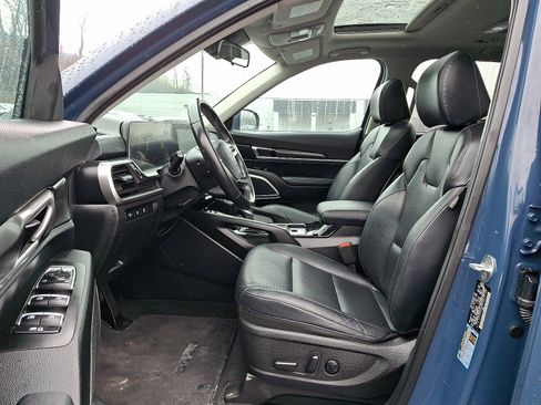 Used 2023 Kia Telluride S w/ S Sunroof Package image 13
