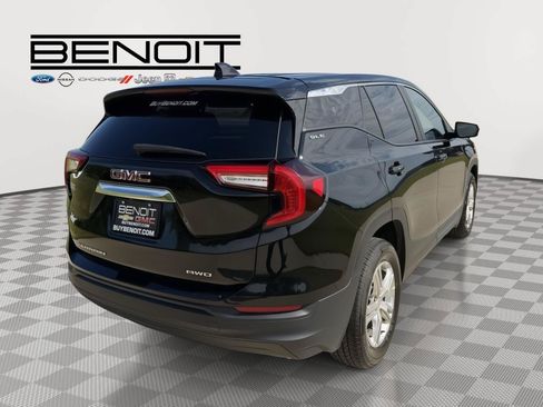 Used 2024 GMC Terrain SLE AWD/4WD image 5
