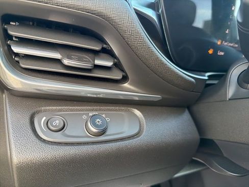 Used 2024 Buick Envista Preferred image 17