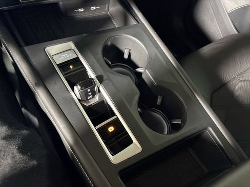 Certified 2025 Volkswagen Atlas SE AWD/4WD image 18