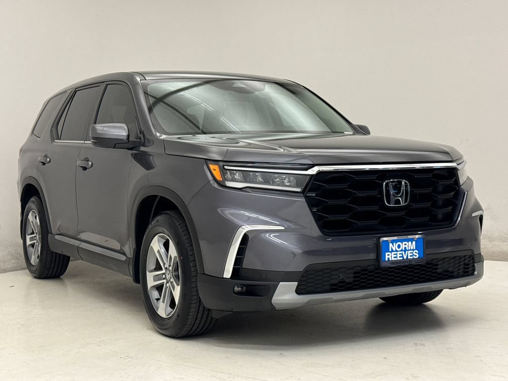 Certified 2025 Honda Pilot EX-L image 4