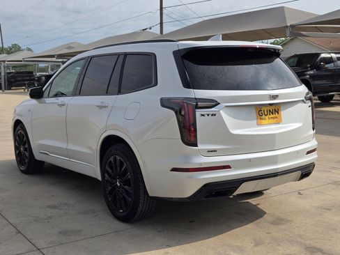 Certified 2023 Cadillac XT6 Sport w/ Platinum Package AWD/4WD image 5