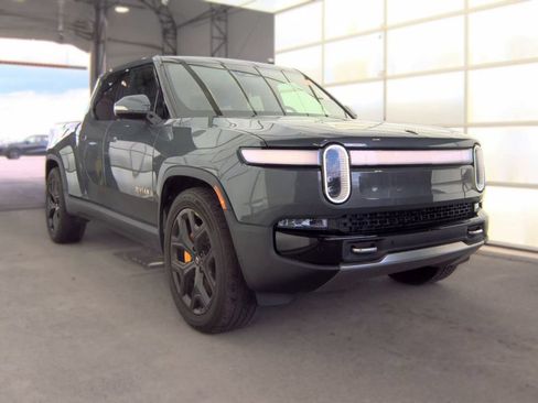 Used 2022 Rivian R1T Adventure AWD/4WD image 12