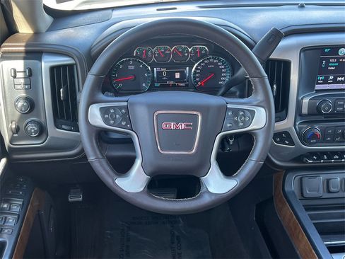 Used 2017 GMC Sierra 1500 SLT image 25