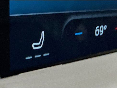 New 2025 Ford Escape PHEV FWD w/ PHEV Premium Package image 22