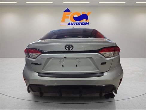 Certified 2024 Toyota Corolla SE image 3