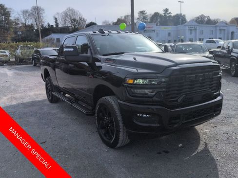 New 2026 RAM 2500 Big Horn AWD/4WD image 2