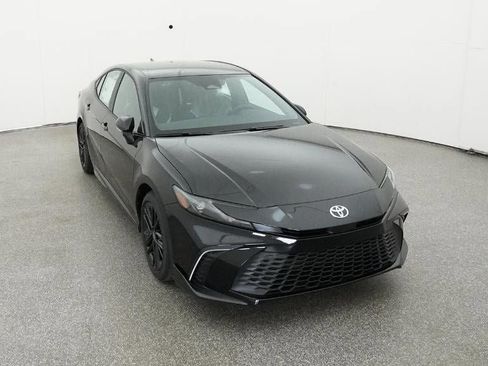 New 2026 Toyota Camry SE image 14