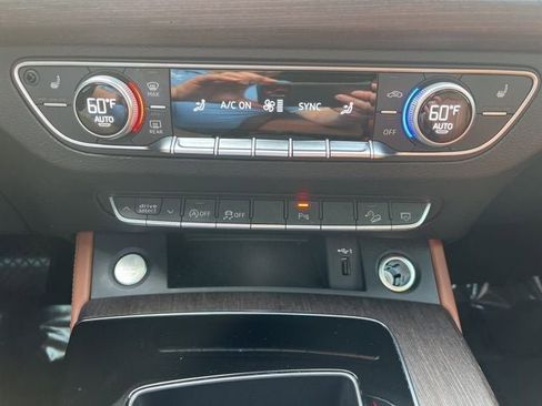 Used 2025 Audi Q5 2.0T Premium Plus image 35
