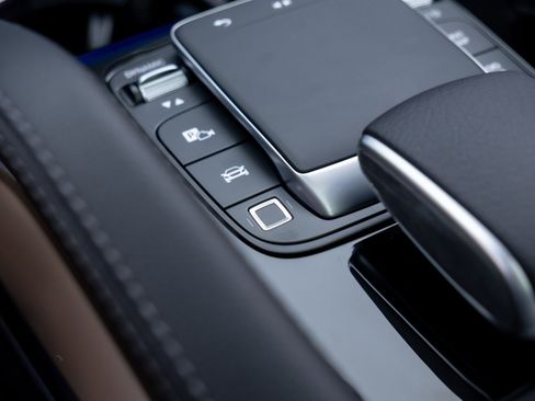 New 2026 Mercedes-Benz GLS 450 4MATIC image 31