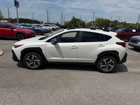 Used 2025 Subaru Crosstrek 2.0i Premium AWD/4WD image 11