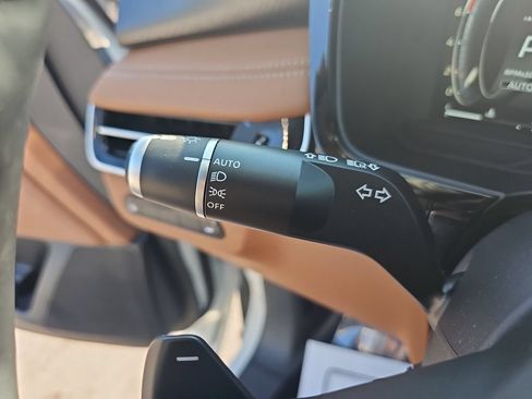 Used 2025 INFINITI QX60 Sensory AWD/4WD image 36