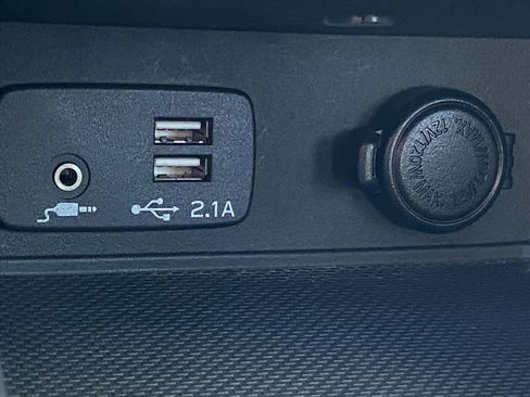 Used 2021 Subaru Crosstrek 2.0i Premium image 14