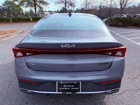 Used 2022 Kia K5 LX image 10