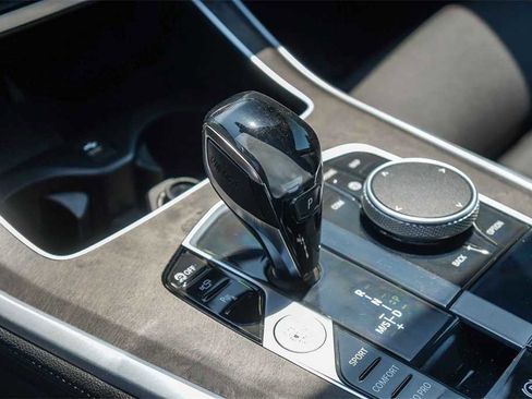 Used 2022 BMW X5 sDrive40i w/ Parking Assistance Package image 22