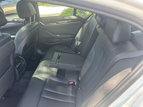 Used 2019 BMW 530i RWD image 30