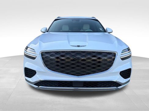 Certified 2026 Genesis GV70 2.5T Advanced AWD/4WD image 7