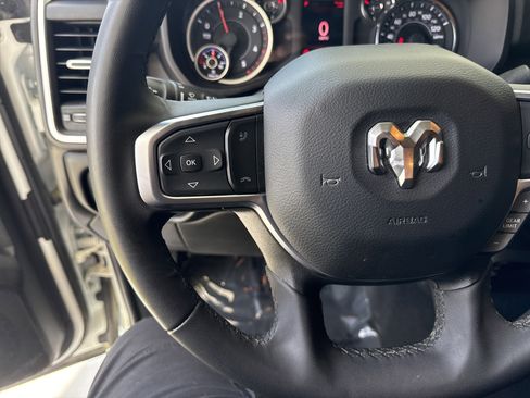 Used 2025 RAM 2500 Big Horn AWD/4WD image 19