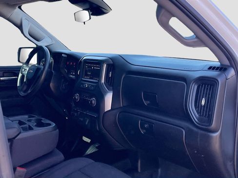 Used 2025 Chevrolet Silverado 1500 W/T w/ Trailering Package AWD/4WD image 26