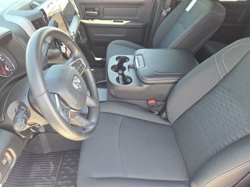New 2026 RAM 2500 Tradesman AWD/4WD image 11