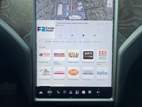Used 2020 Tesla Model X Long Range AWD/4WD image 23