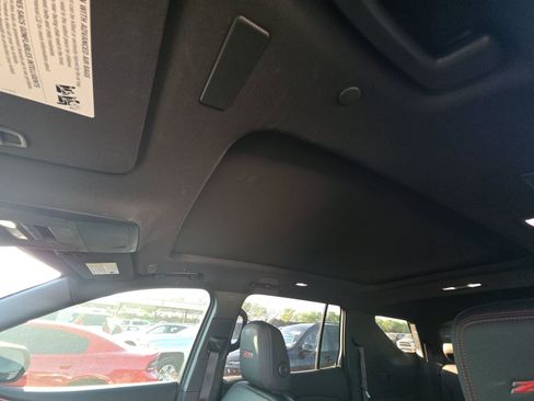 Used 2025 Chevrolet Traverse Z71 w/ Driver Confidence Package image 9