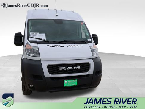 Used 2021 RAM ProMaster 2500 w/ Convenience Group FWD image 8