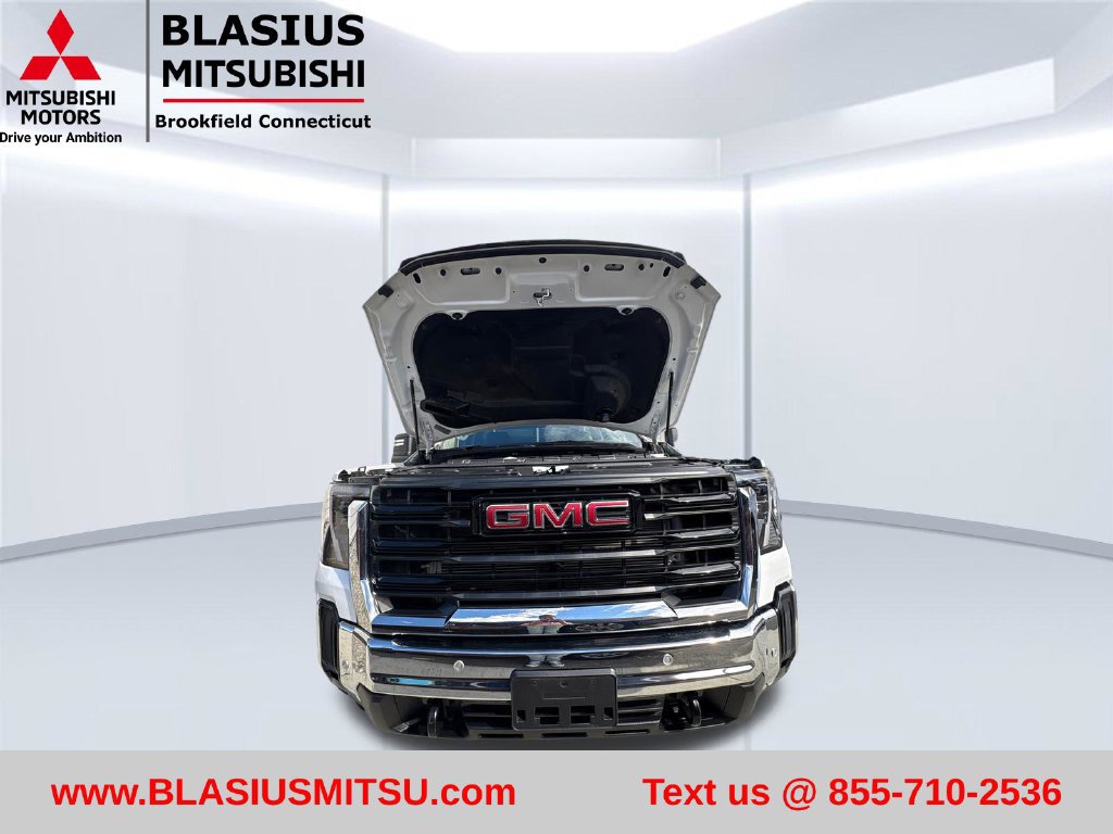 Used 2025 GMC Sierra 2500 Pro w/ 1SA Pro Safety Plus Package AWD/4WD image 41