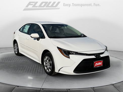 New 2026 Toyota Corolla LE image 1