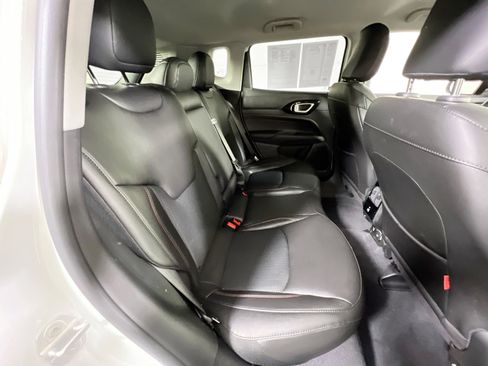 Used 2022 Jeep Compass Trailhawk w/ Trailhawk Convenience Group image 25