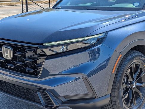 Used 2025 Honda CR-V Sport image 6