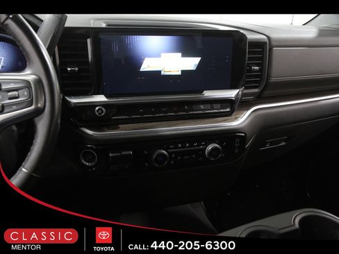 Used 2023 Chevrolet Silverado 1500 RST w/ Z71 Off-Road Package image 10