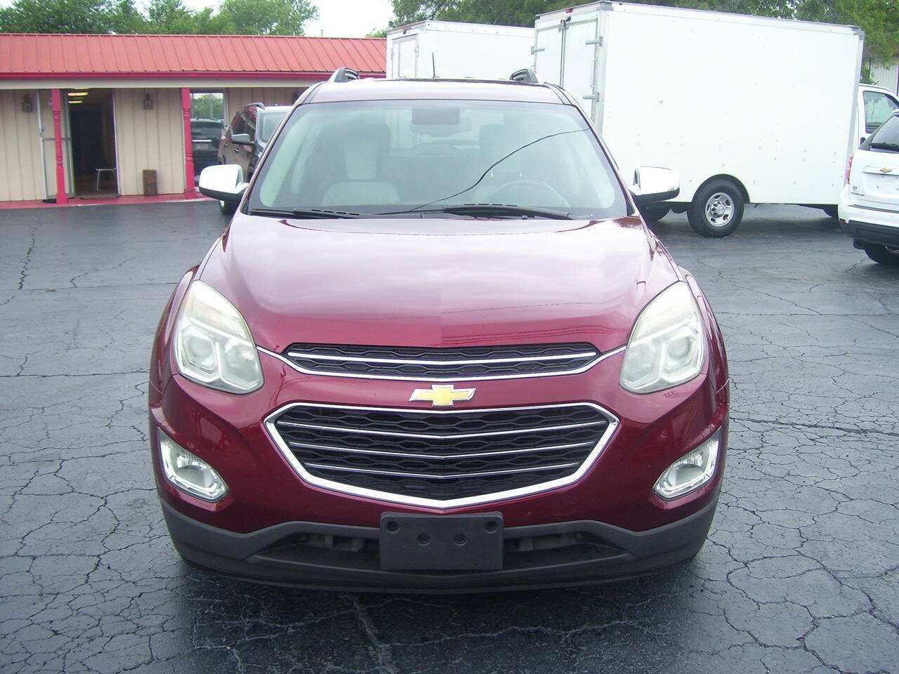 Used 2017 Chevrolet Equinox Premier w/ Enhanced Convenience Package FWD image 5