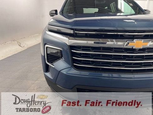 New 2026 Chevrolet Traverse LT w/ Driver Confidence Package image 11