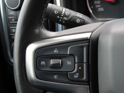 Certified 2019 Chevrolet Silverado 1500 LTZ w/ LTZ Convenience Package AWD/4WD image 22